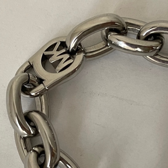 Michael Kors Polished Silver Tone MK Logo-Lock Bracelet. - Picture 4 of 6